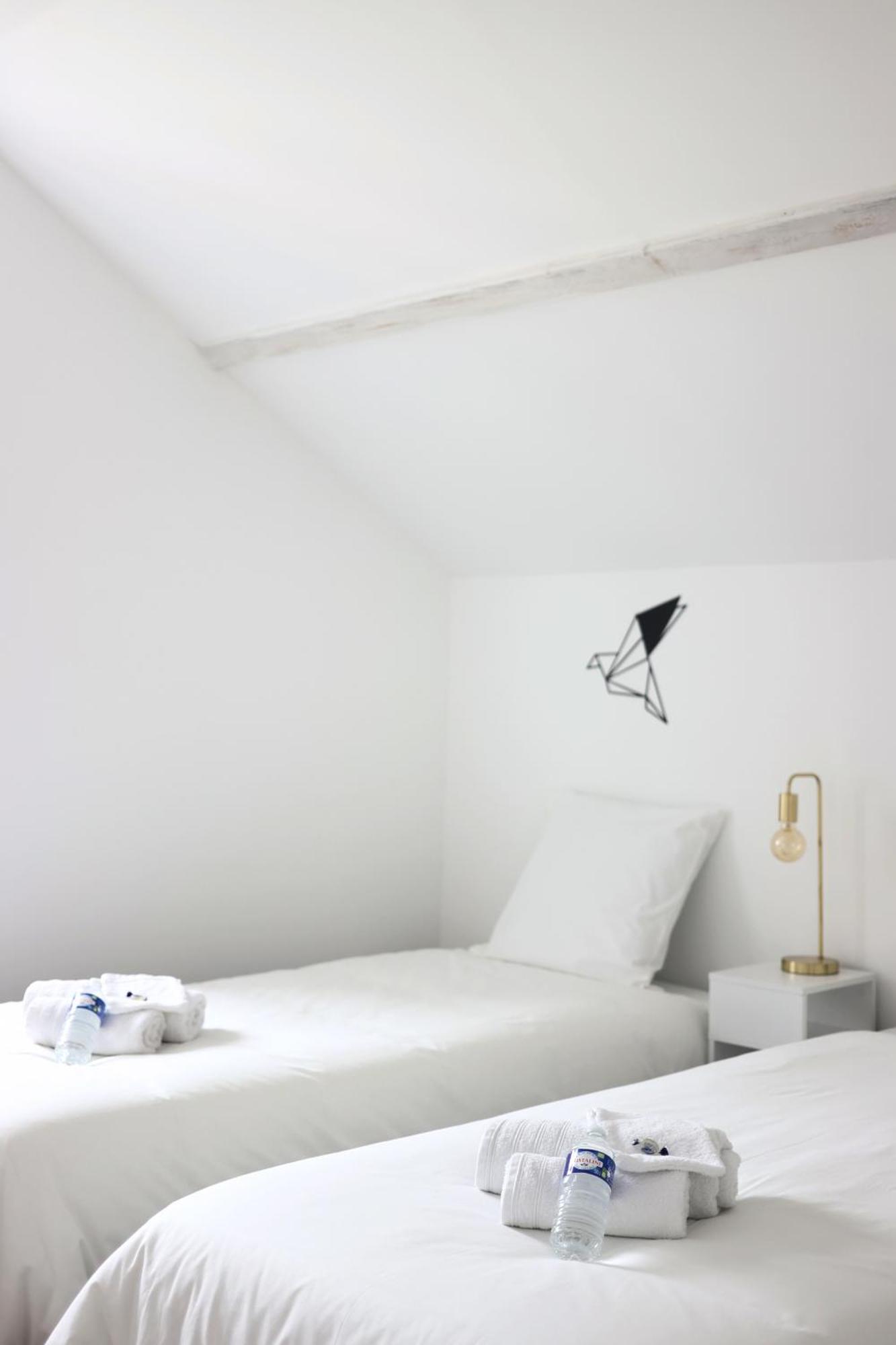 L'Equinoxe - Parking Prive - Zapart'Hotels Malesherbes ภายนอก รูปภาพ