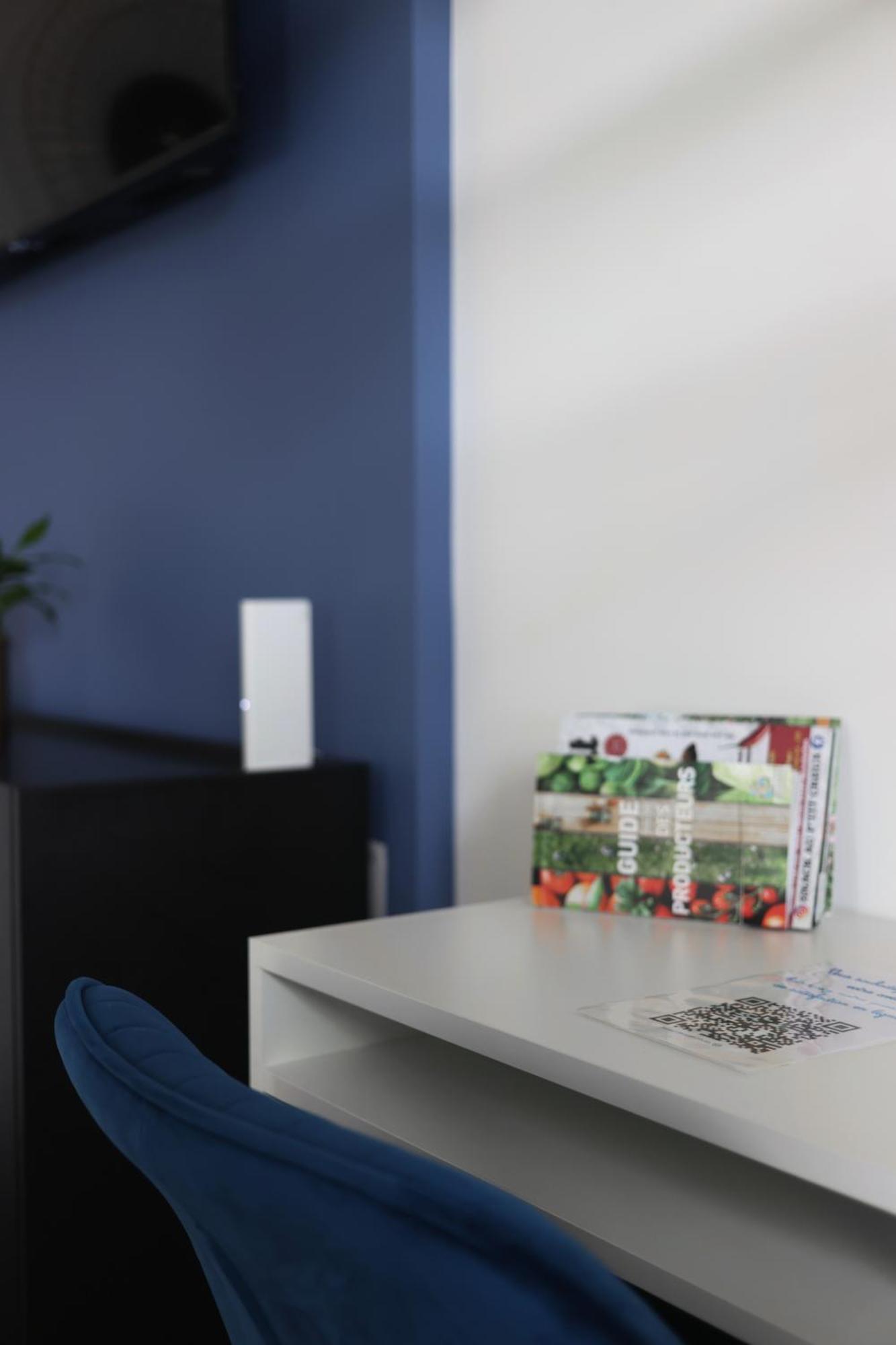 L'Equinoxe - Parking Prive - Zapart'Hotels Malesherbes ภายนอก รูปภาพ